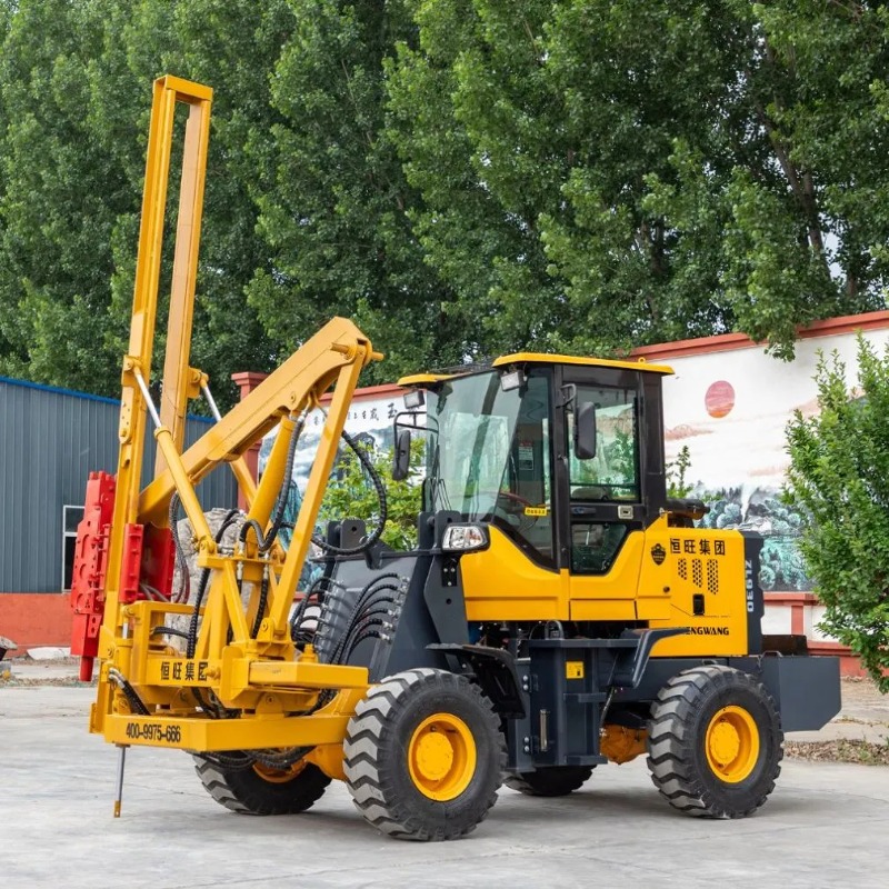 Heavy Equipment In Construction - Equipamento Hidráulico de Cravação de Estacas
